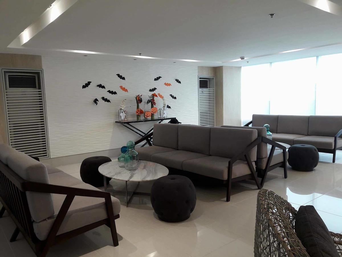 De Luxe, Standard And Studio Suites -The Breeze Residences-Close To Airport,Mall Of Asia, Us Embassy มะนิลา ภายนอก รูปภาพ