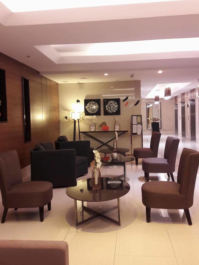 De Luxe, Standard And Studio Suites -The Breeze Residences-Close To Airport,Mall Of Asia, Us Embassy มะนิลา ภายนอก รูปภาพ